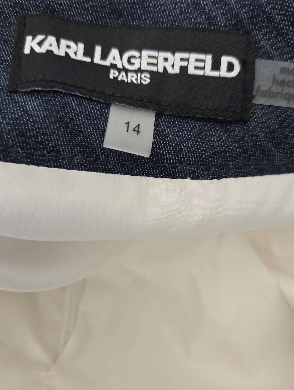 Karl Lagerfeld White Tweed Skirt, Size 14 - Picture 6 of 6